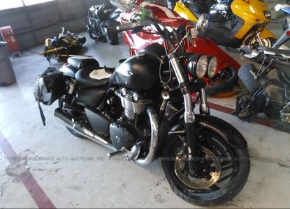 Fahrzeugbericht für VIN SMTB03WF7EJ617081 – Bild 1