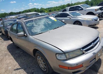 Raport pojazdu dla VIN JN1CA21D7WT519368 - Obraz 1