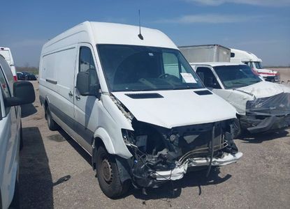 Informe del vehículo para VIN WD3PF1CD4JP647649 - Imagen 1