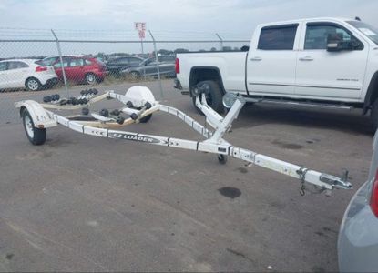 Raport vehicul pentru VIN 1ZEADALD4YA033227 - Imaginea 1