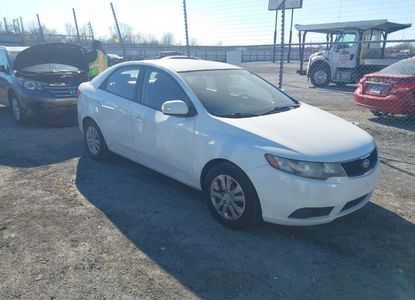 Raport pojazdu dla VIN KNAFU4A28A5832810 - Obraz 1