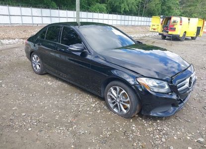 Informe del vehículo para VIN 55SWF4JB3GU152008 - Imagen 1