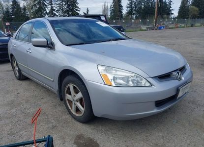 Vehicle Report for VIN 1HGCM56875A058900 - Image 1