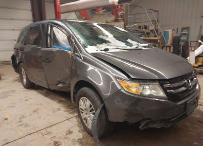 Raport vehicul pentru - Imaginea 1