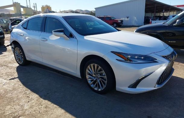 Informe del vehículo para VIN 58AFA1C19NU020494 - Imagen 1