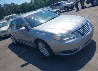 Raport pojazdu dla VIN 1C3CCBAB4DN670700 - Obraz 1