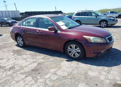 Informe del vehículo para VIN 1HGCP26429A041608 - Imagen 1