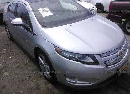 Отчет о транспортном средстве для VIN 1G1RA6E40CU113584 - изображение 1