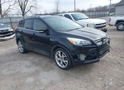 Informe del vehículo para VIN 1FMCU0J90DUC45468 - Imagen 1