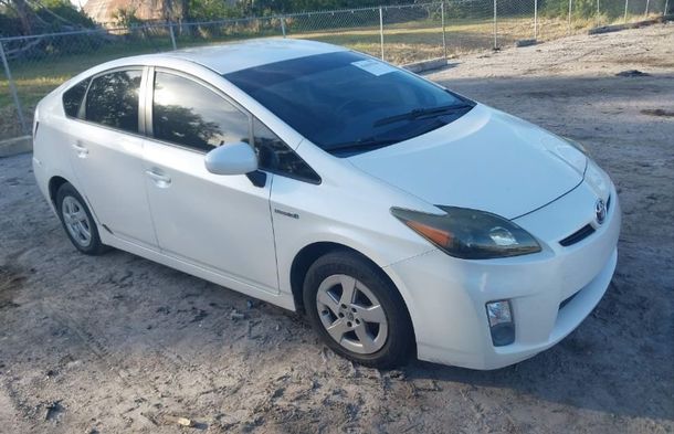 Informe del vehículo para VIN JTDKN3DU2B5352480 - Imagen 1