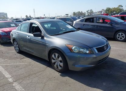 Informe del vehículo para VIN 1HGCP36889A013904 - Imagen 1