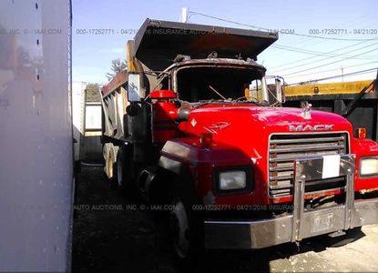 Raport vehicul pentru VIN 1M2P267C3WM036709 - Imaginea 1