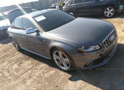 Raport pojazdu dla VIN WAUBGAFLXCA061976 - Obraz 1