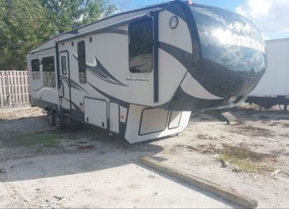 ავტომობილის ანგარიში VIN 4YDF31020GA740044 -ისთვის - სურათი 1