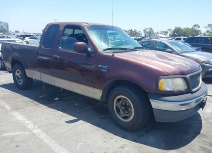 Informe del vehículo para VIN 1FTRX17L5YKA20771 - Imagen 1