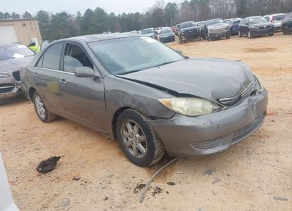 Vehicle Report for VIN 4T1BE32K85U547409 - Image 1