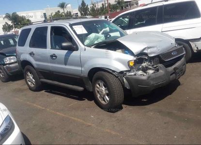 Informe del vehículo para VIN 1FMCU031X3KA40676 - Imagen 1