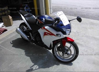 Vehicle Report for VIN MLHMC4103C5202561 - Image 1