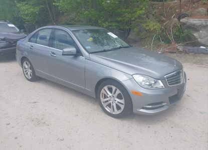 Raport pojazdu dla VIN WDDGF8BB9CR236923 - Obraz 1