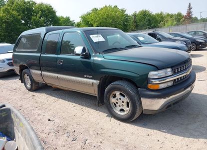 Raport pojazdu dla VIN 2GCEC19TX21118886 - Obraz 1