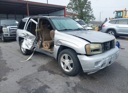 Vehicle Report for VIN 1GNDS13S232237989 - Image 1