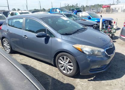 Fahrzeugbericht für VIN KNAFX5A80F5295035 – Bild 1