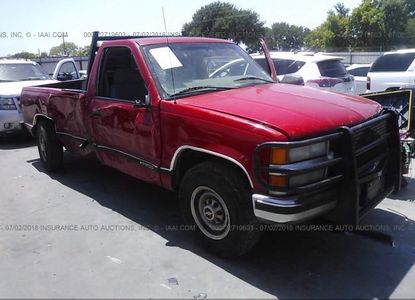 Vehicle Report for VIN 1GCGC24RXYR149615 - Image 1