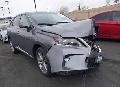 Informe del vehículo para VIN 2T2ZB1BA3FC003756 - Imagen 1