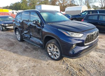 Vehicle Report for VIN 5TDKDRAH5PS006082 - Image 1