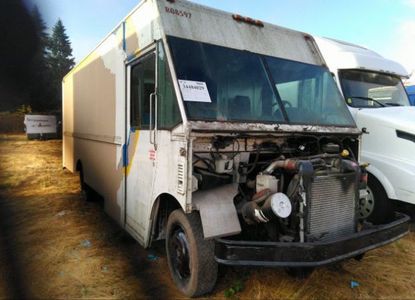 تقرير المركبة لـ VIN 4UZAAMC664CU42953 - الصورة 1