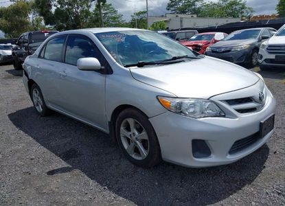 Rapport sur le véhicule pour VIN 2T1BU4EE9BC743970 - Image 1