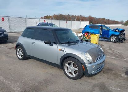 Raport pojazdu dla VIN WMWRC33405TJ64804 - Obraz 1