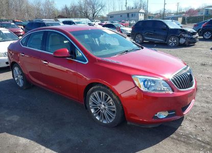 Raport pojazdu dla VIN 1G4PS5SK9C4208813 - Obraz 1