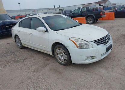 Vehicle Report for VIN 1N4AL2APXCN532694 - Image 1