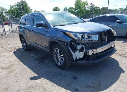 Raport pojazdu dla VIN 5TDKZRFH1KS290412 - Obraz 1