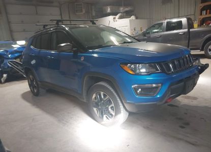 Vehicle Report for VIN 3C4NJDDB3JT234529 - Image 1