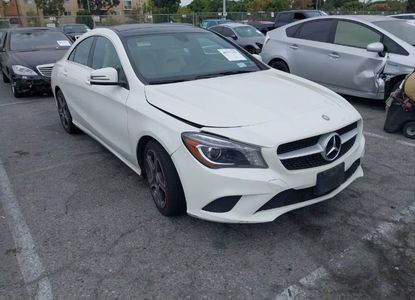 Raport pojazdu dla VIN WDDSJ4GB0EN107327 - Obraz 1