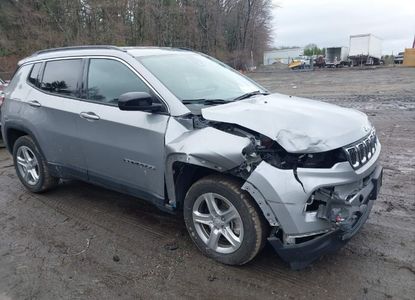 Vehicle Report for VIN 3C4NJDBN6RT598985 - Image 1