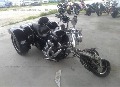 Informe del vehículo para VIN 1HD1MCM14GB857142 - Imagen 1