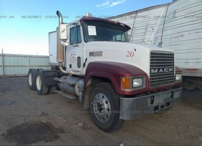 Rapport sur le véhicule pour VIN 1M1AA13Y03W150863 - Image 1