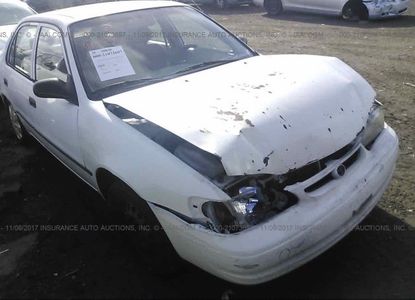 Vehicle Report for VIN 1NXBR12E0XZ140867 - Image 1