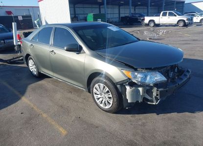 Informe del vehículo para VIN 4T4BF1FK0DR287572 - Imagen 1