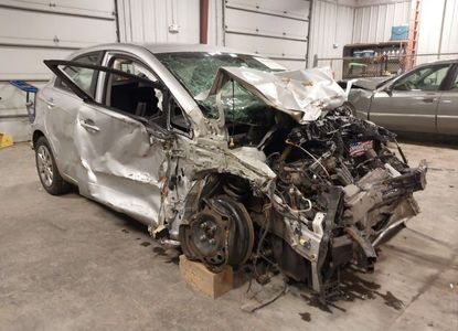 Vehicle Report for VIN KNADM5A31D6274318 - Image 1