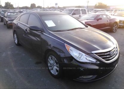 Vehicle Report for VIN 5NPEB4AC1DH751357 - Image 1