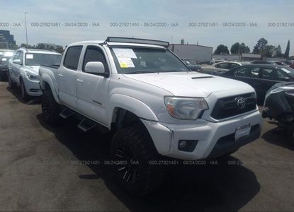 Informe del vehículo para VIN 3TMJU4GN0CM135482 - Imagen 1