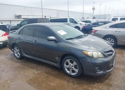 Raport pojazdu dla VIN 2T1BU4EE6BC679516 - Obraz 1