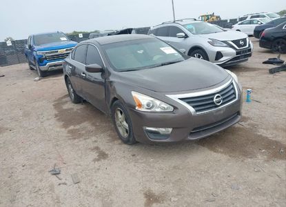 Informe del vehículo para VIN 1N4AL3AP5EN256143 - Imagen 1