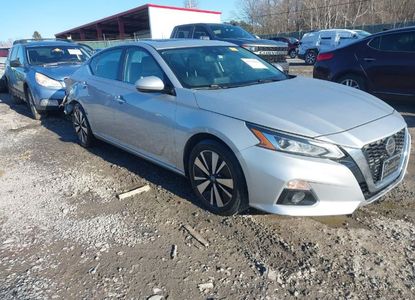 Raport pojazdu dla VIN 1N4BL4EV4KC206781 - Obraz 1