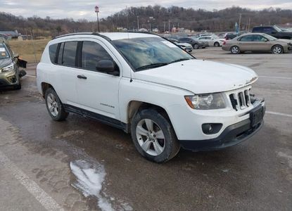 Informe del vehículo para VIN 1C4NJDBB5GD804581 - Imagen 1