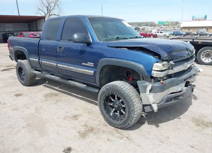 Vehicle Report for VIN 1GCHK29122E136415 - Image 1